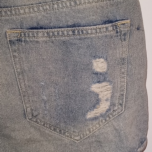 Forever 21 Distressed Jean Daisy Dukes Shorts Size L - Picture 6 of 10